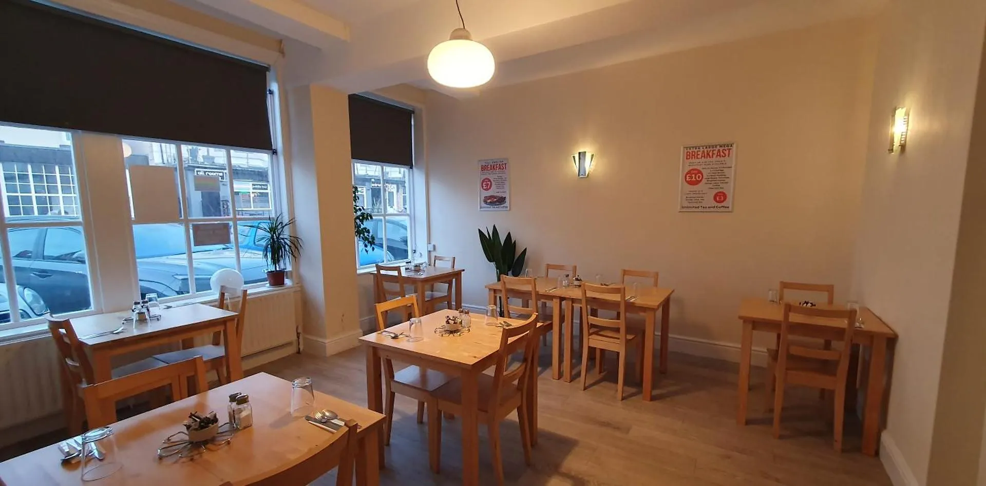 Blackpool North Close To Station With Free Parking